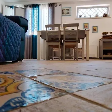 Domus Onda بيت للعطل باليستراتي